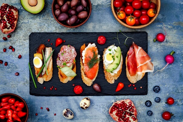 « Finger Food »: 10 soupers qui se mangent avec les doigts