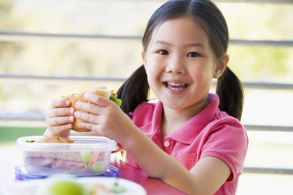 Alimentation: 4 résolutions à adopter pour la rentrée