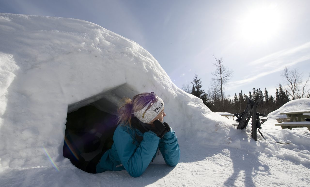 Dormir dans un igloo : l’aventure hivernale parfaite!