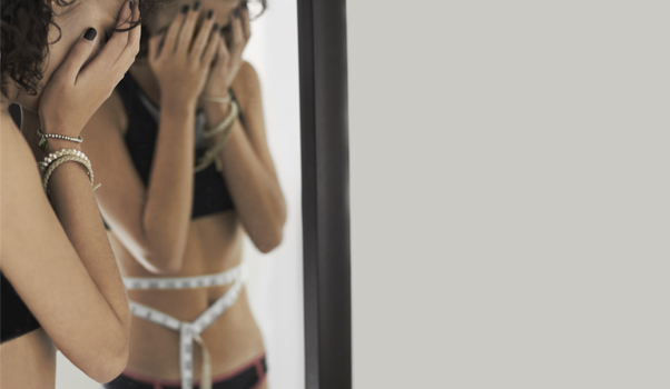 poids-miroir-fille-anorexie