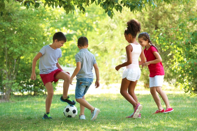 Comment faire sortir les enfants de la maison?