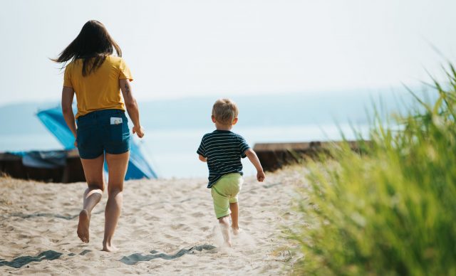La plage en ville à la Baie de Beauport