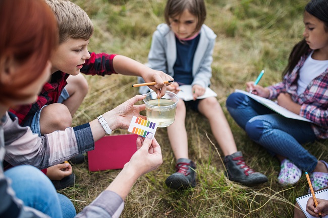 Déconfinement des enfants: et si l’école en plein air était la solution?