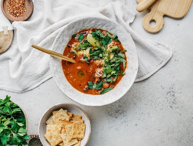 11- Chili vegan simple à 10 ingrédients 