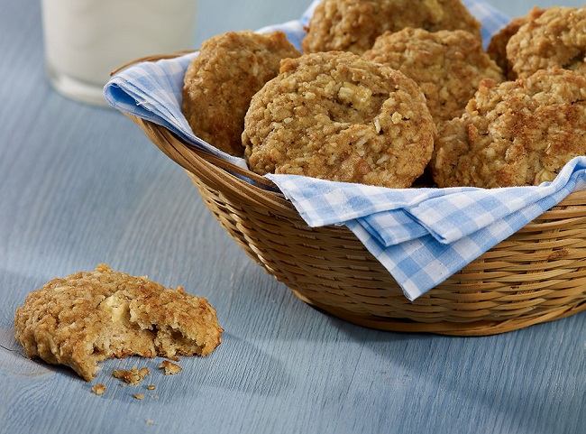 recette_galettes_aux_pommes_avoine_et_noix_de_coco-Tremplein-sante