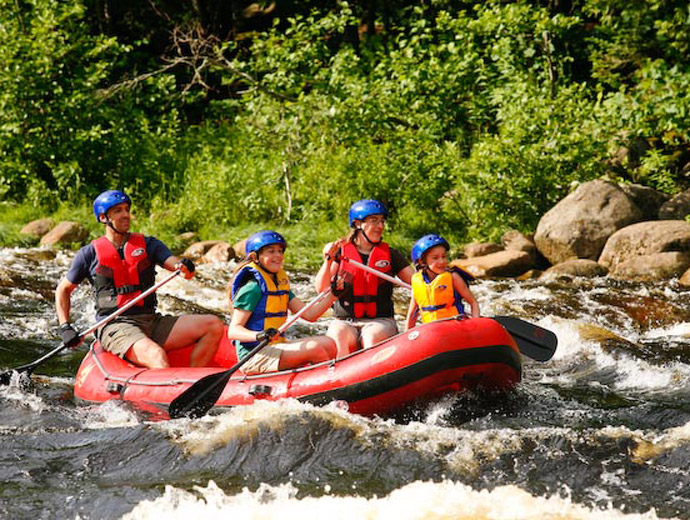miniraft-Parc-national-de-la-Jacques-Cartier