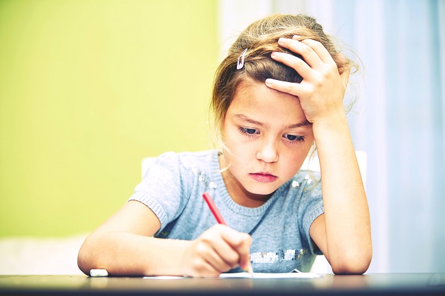 La posture de travail chez l’enfant : un élément clé de l’apprentissage