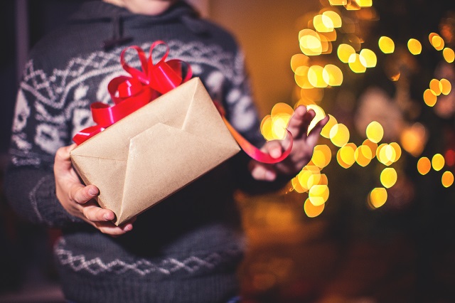 Dépenser moins à Noël: 12 trucs à découvrir