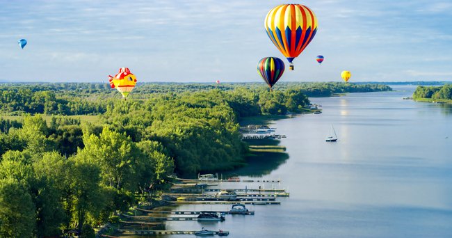 Montgolfière-riviere