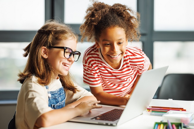 Écrans à l’école: une utilisation adéquate?