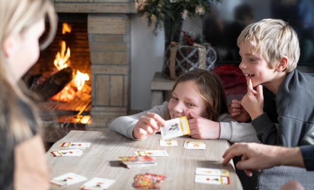 Jeux simples à organiser pendant vos partys de famille